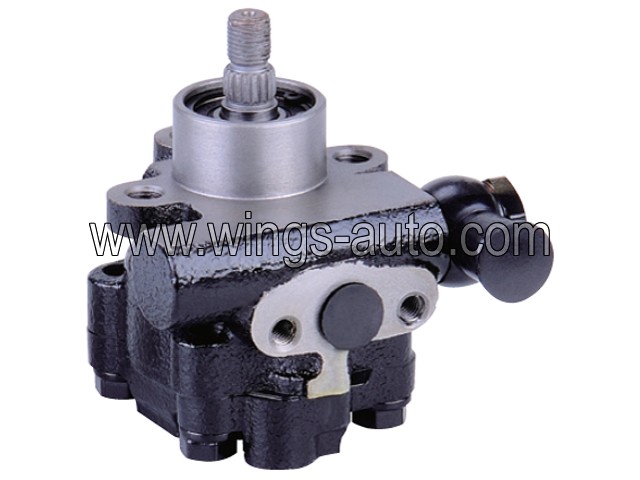 isuzu Power steering pump 12