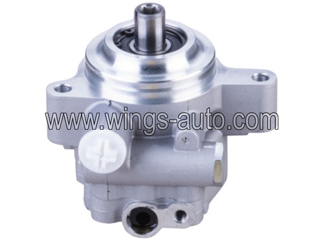 isuzu Power steering pump 26