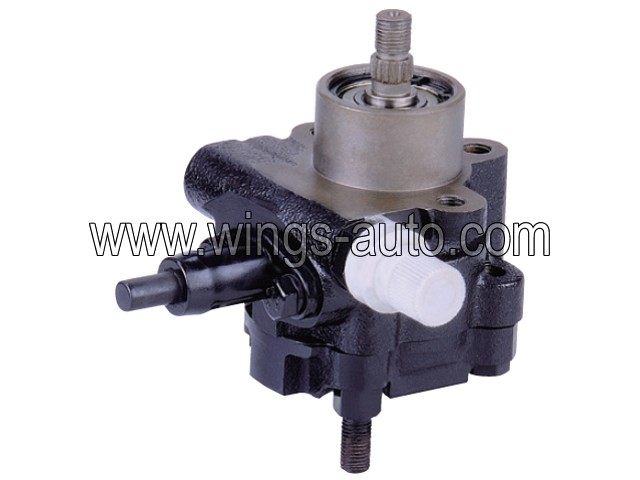 isuzu Power steering pump 7
