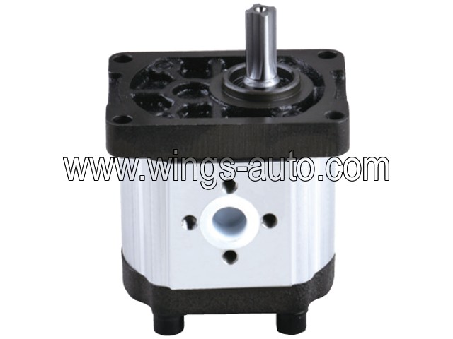 kubota hydraulic pump 14