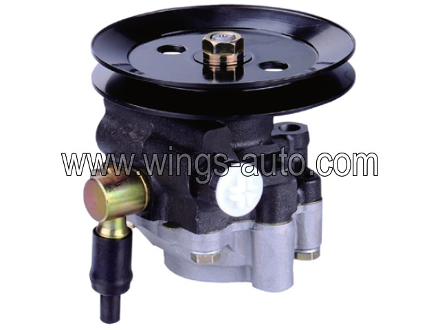 toyota Power steering pump 17